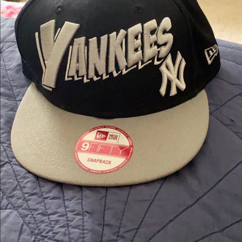 NY Yankees SnapBack, sanitized for protection